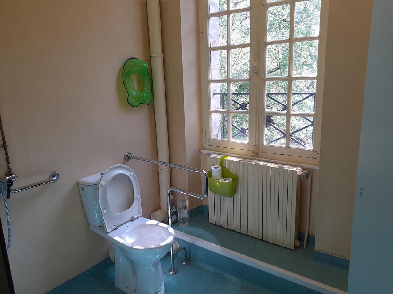 Le Moulin De Saleth Hotel Saint-Antonin-Noble-Val Room photo